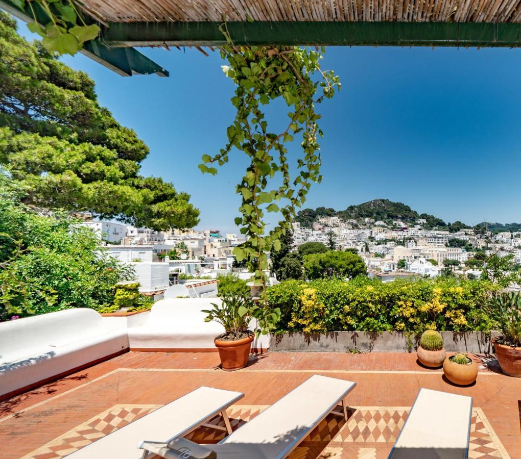 Charming Villa Capri Bagian luar foto