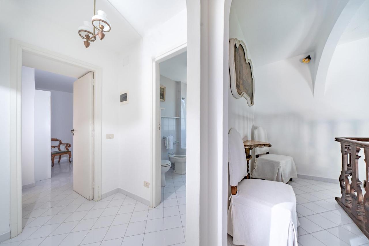 Charming Villa Capri Bagian luar foto